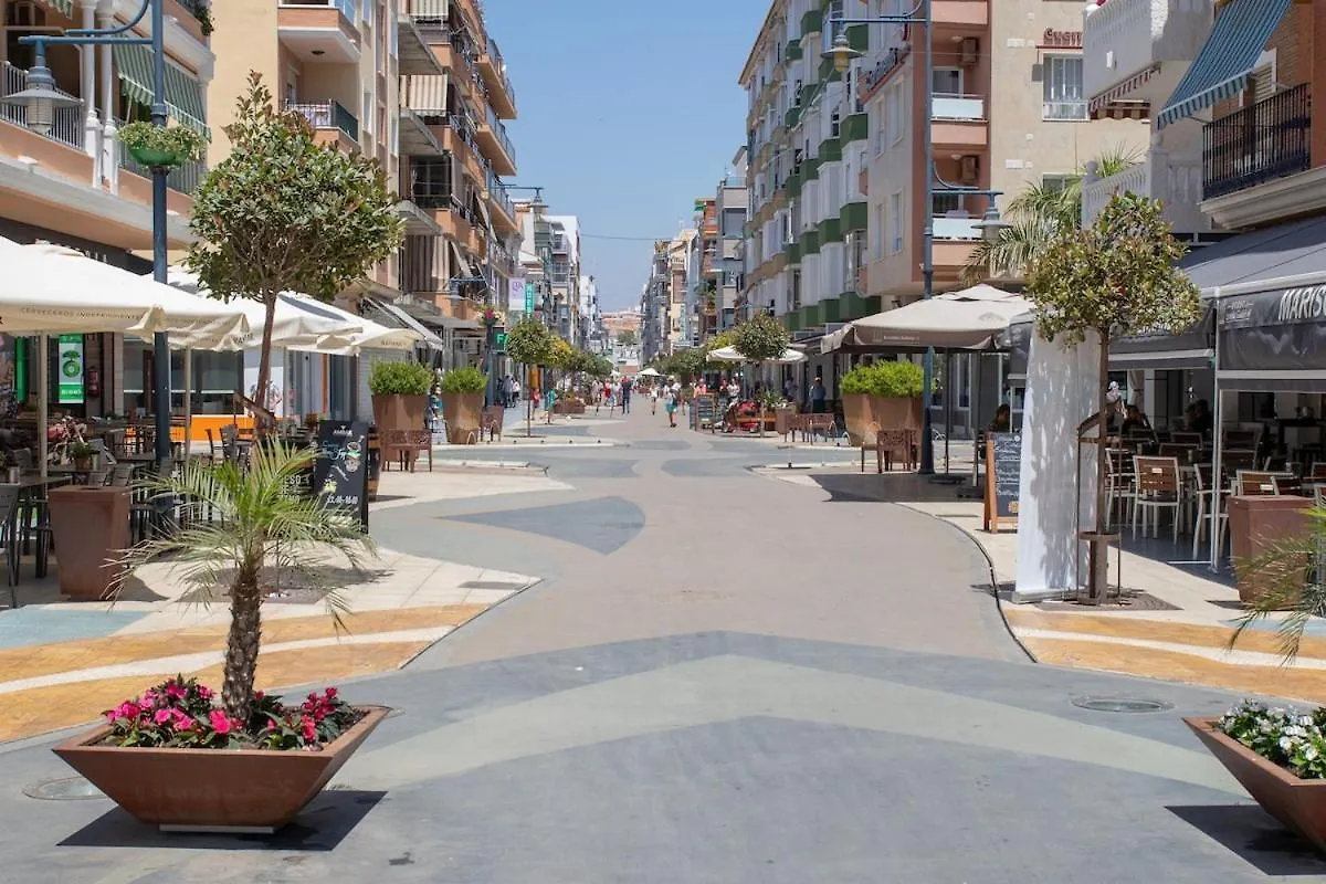 Nice Studio Torre Del Mar Beach Apartment Velez Malaga